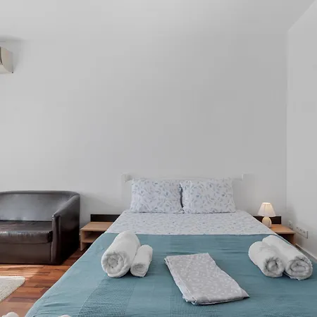 Garsoniera Dreamhouse Titan - Rasarit De Soare Apartment Bucureşti Exterior foto